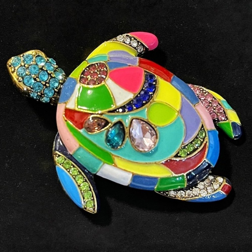 ✨ Gorgeous Enamel Turtle Rhinestones Brooch